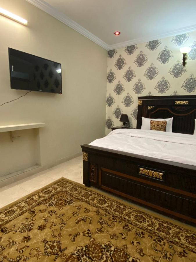 Dream Inn Guest House Исламабад Экстерьер фото